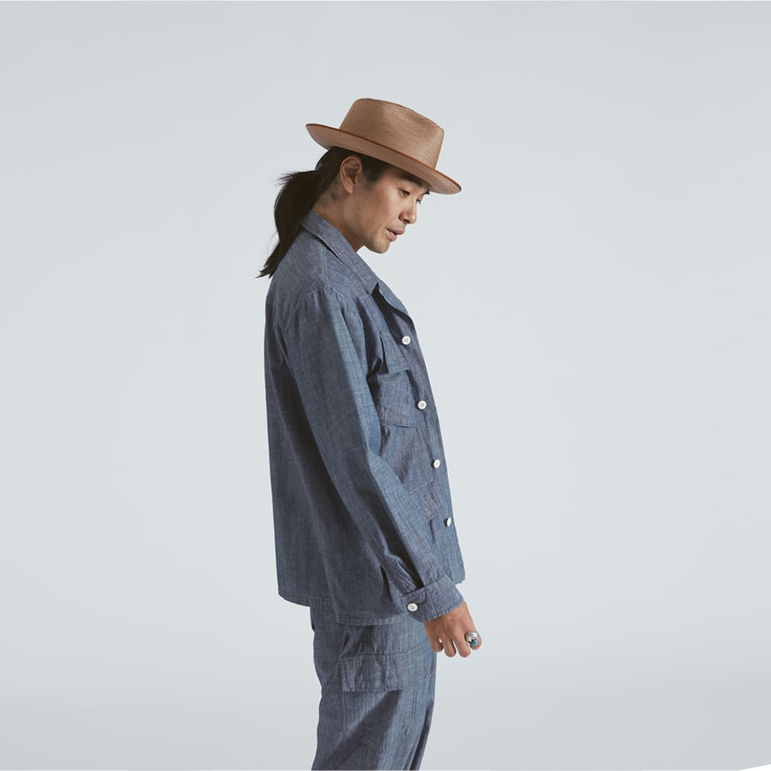 UNIVERSAL WORKS || CHAMBRAY JUNGLE JACKET