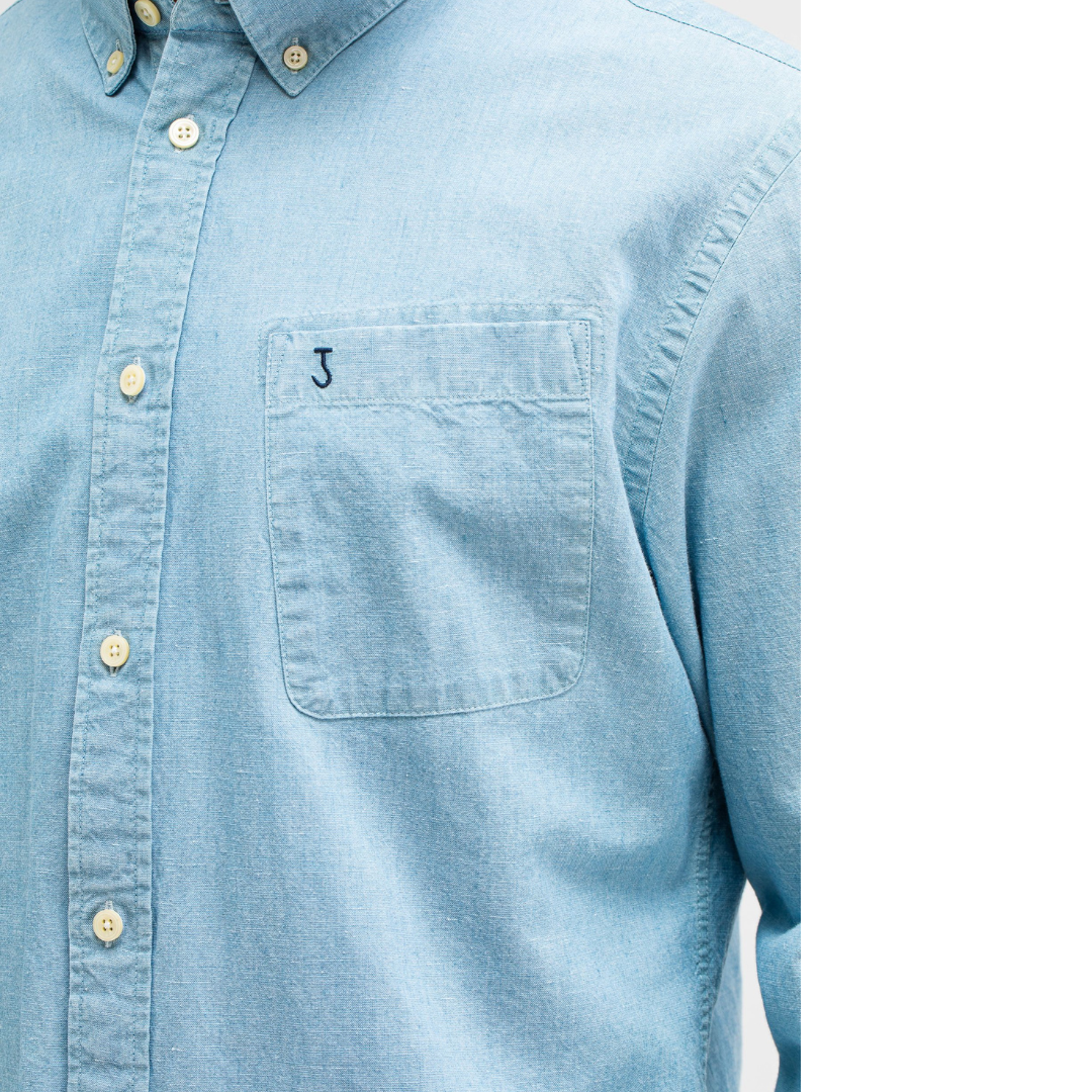 BUTCHER OF BLUE || AIDAN CHAMBRAY SHIRT LAGOON BLUE
