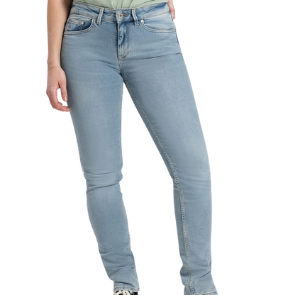 KUYICHI || SUZIE SLIM JEANS