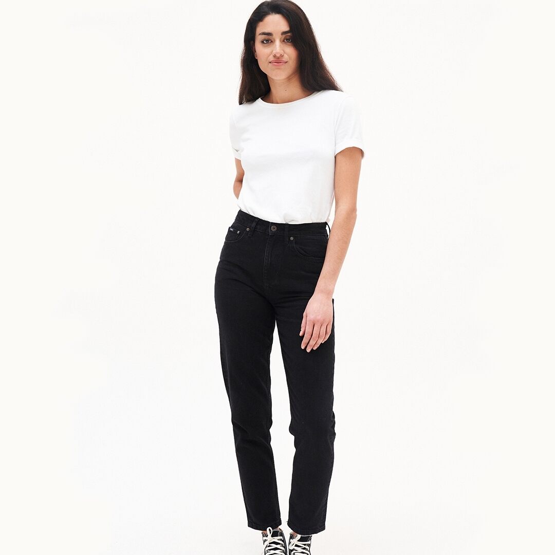 KUYICHI || NORA LOOSE TAPERED JEANS