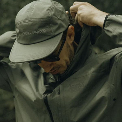 DEUS || AERO TECH CAP